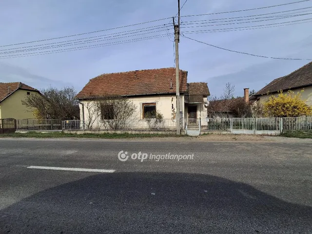 Eladó ház Nagylóc 80 nm