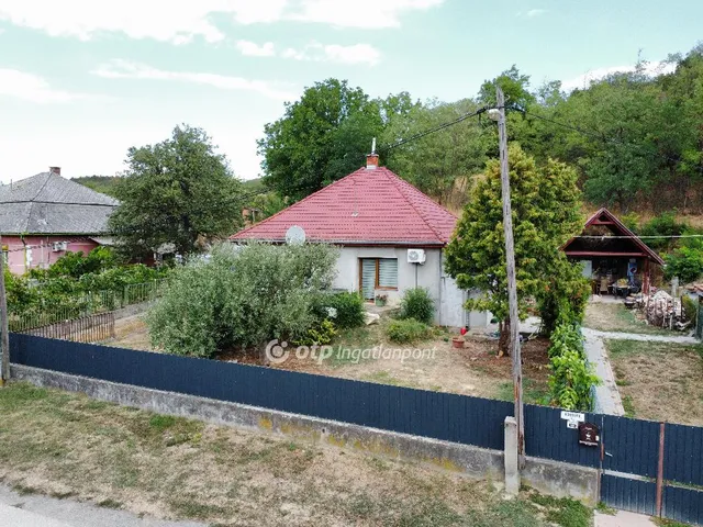 Eladó ház Terény 105 nm