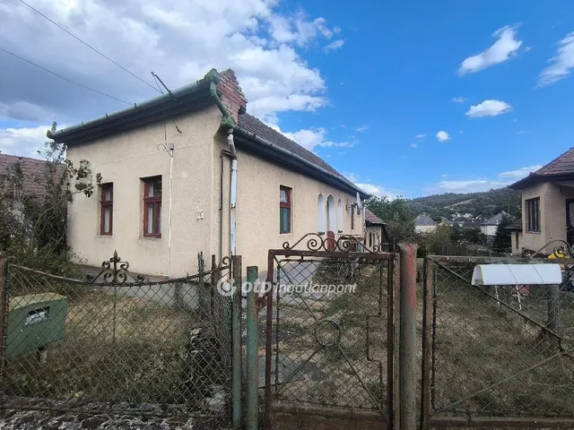 Eladó ház Mátranovák 49 nm