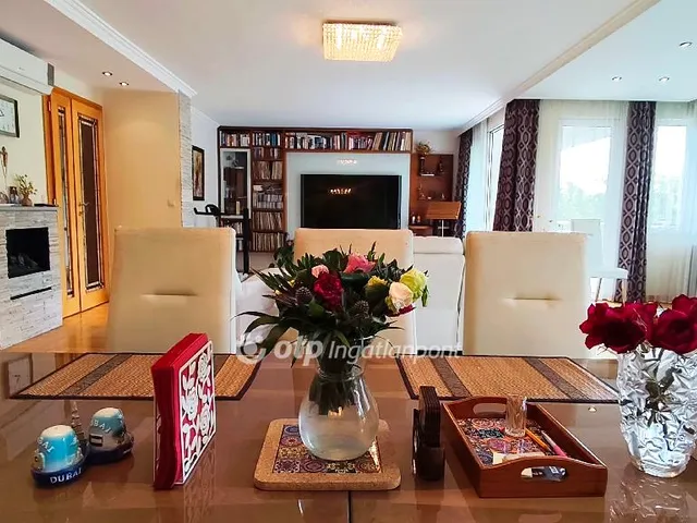 Eladó lakás Budapest II. kerület, Törökvész 215 nm