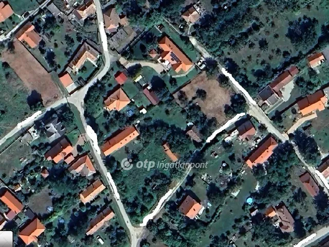 Eladó telek Balatonfőkajár 801 nm