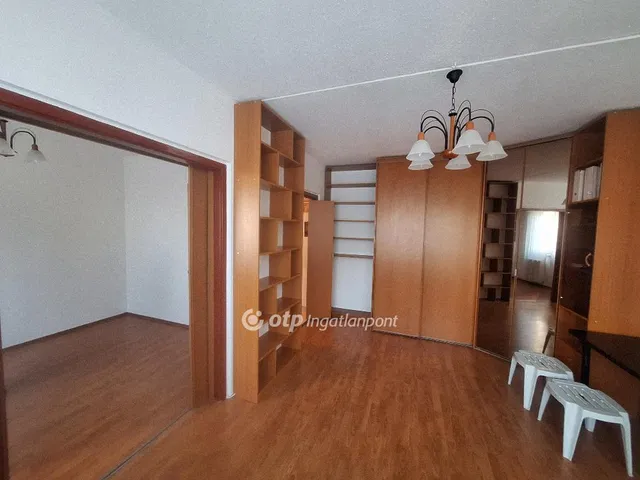 Kiadó lakás Budapest XI. kerület, Albertfalva 45 nm