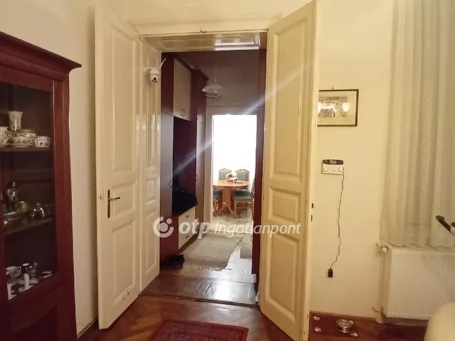 Eladó lakás Budapest VI. kerület 97 nm