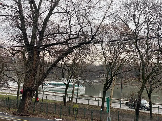 Eladó lakás Budapest II. kerület 79 nm