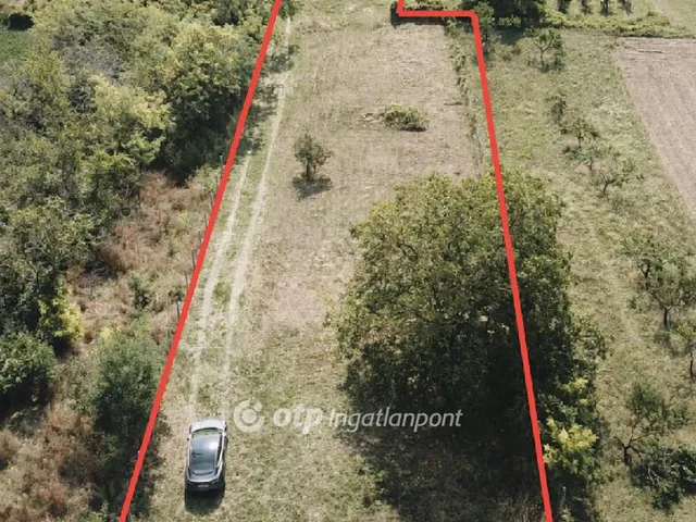 Eladó telek Tök 4171 nm