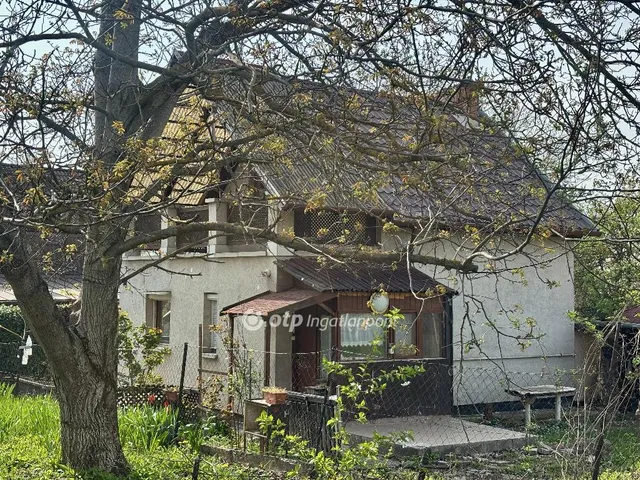 Eladó ház Budajenő 58 nm