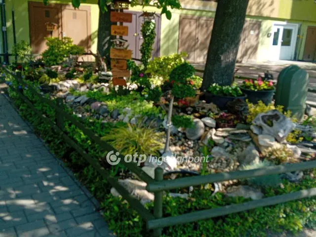 Eladó lakás Budaörs, Lakótelep 48 nm