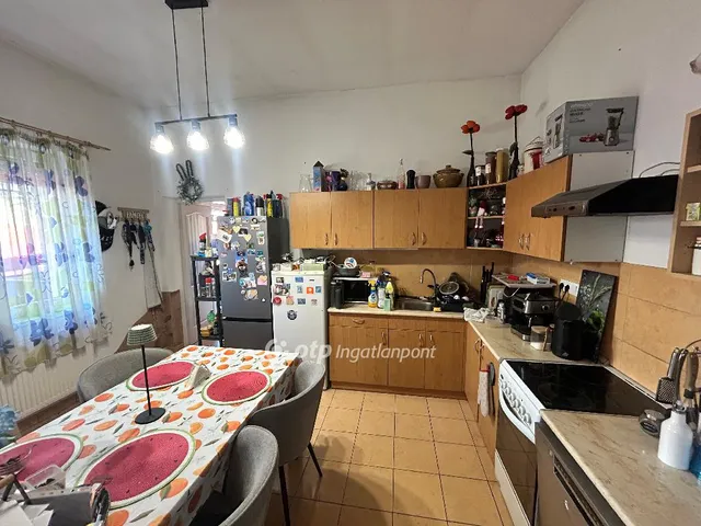 Eladó ház Budapest XV. kerület 65 nm