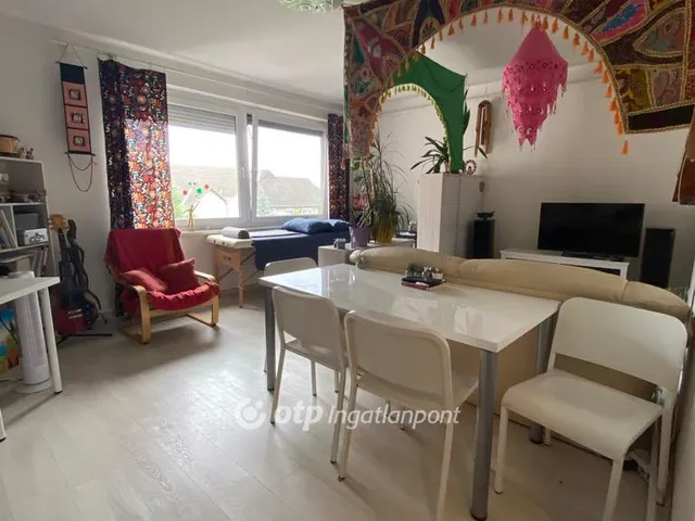 Eladó lakás Budapest IV. kerület, Farkas erdő 76 nm
