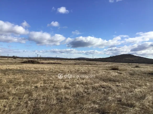 Eladó telek Vác, Máriaudvar 165322 nm