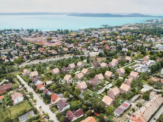 Eladó lakás Balatonfüred 185 nm