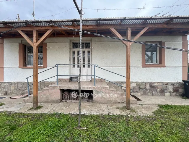 Eladó ház Kerecsend 85 nm