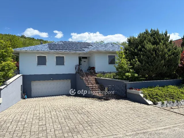 Eladó ház Piliscsaba 181 nm