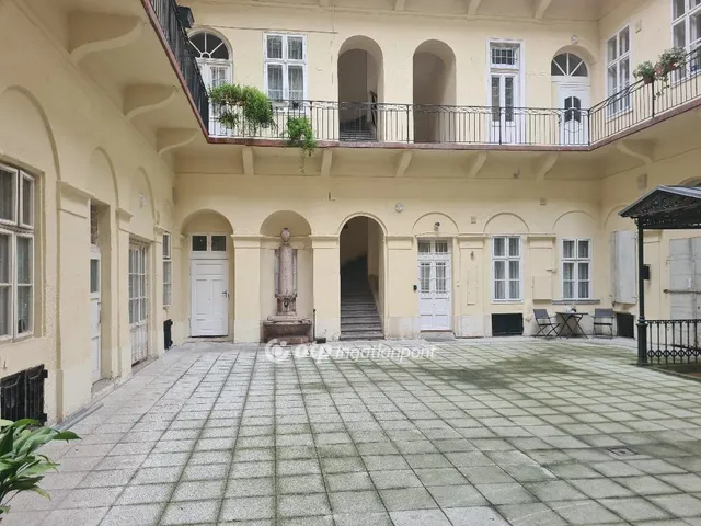 Eladó lakás Budapest V. kerület, Lipótváros 72 nm