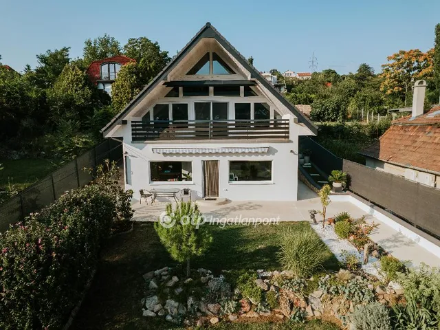 Kiadó ház Budapest III. kerület, Ürömhegy 145 nm