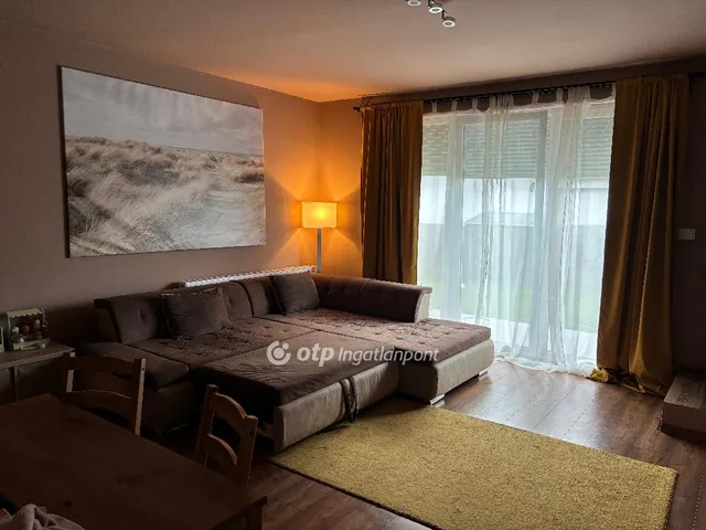 Eladó ház Vác 63 nm