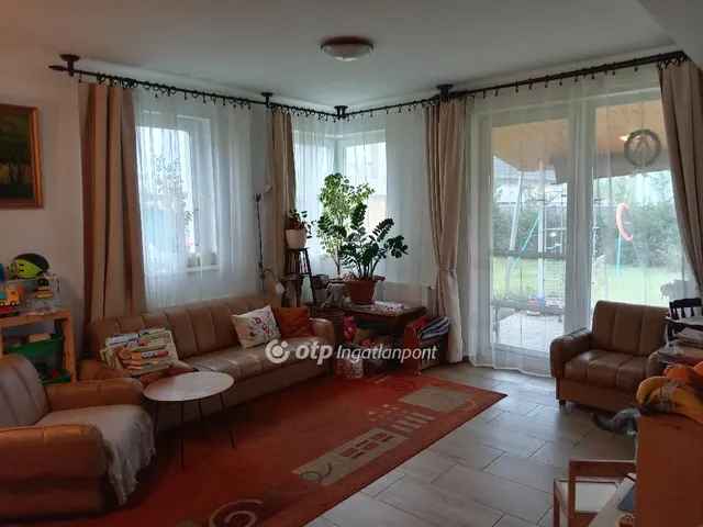 Eladó ház Vác 98 nm