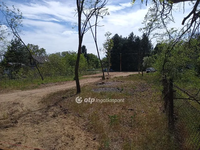 Eladó telek Gödöllő 1095 nm