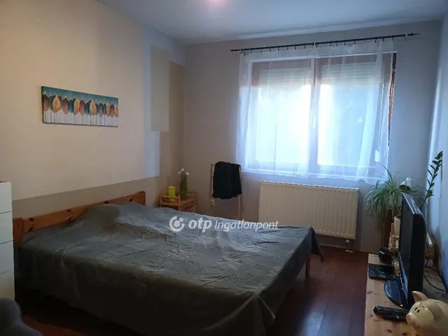 Eladó ház Dány 145 nm