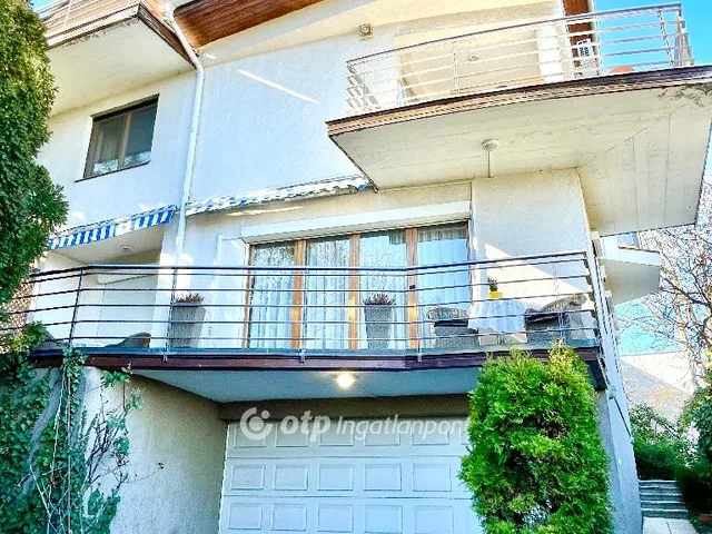 Eladó lakás Budapest II. kerület, Szemlőhegy 83 nm