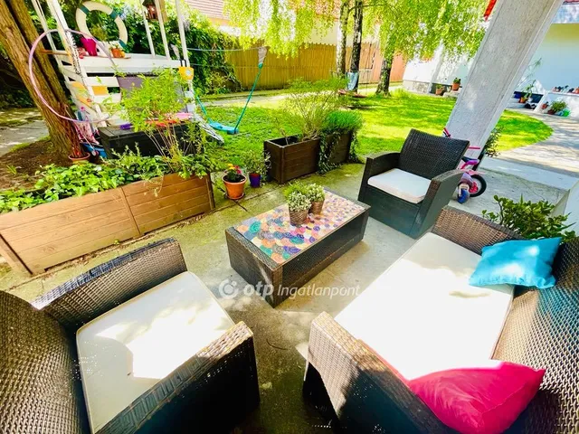 Eladó ház Budakalász 210 nm