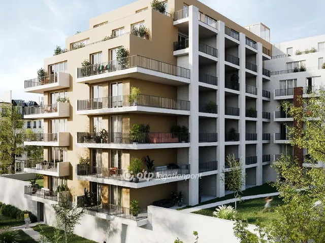 Eladó garázs Budapest XIII. kerület, Lőportárdűlő 15 nm