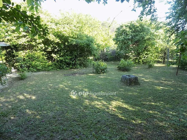Eladó telek Budapest III. kerület 660 nm
