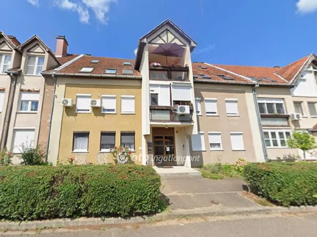 Eladó lakás Eger, Lajosváros 74 nm