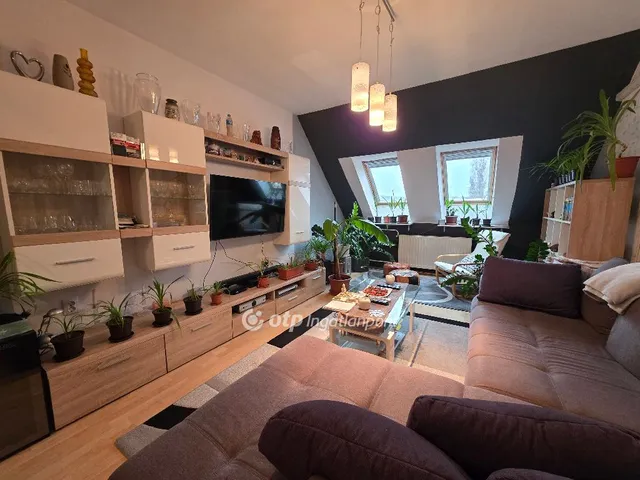 Eladó lakás Eger, Lajosváros 74 nm