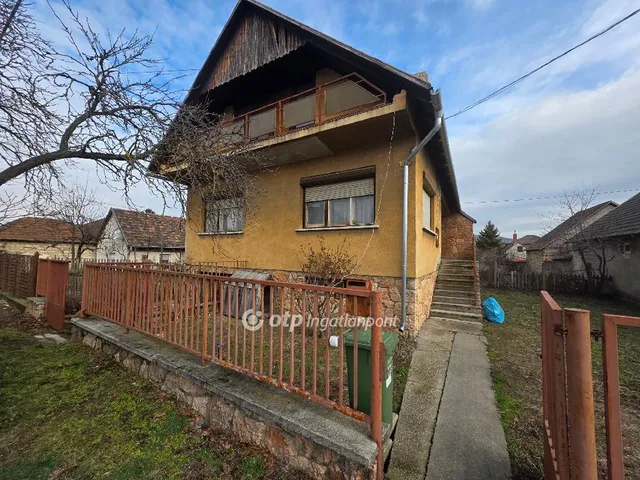 Eladó ház Tatabánya 145 nm