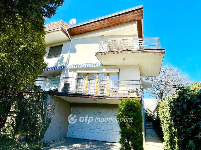 Eladó lakás Budapest II. kerület, Szemlőhegy 83 nm