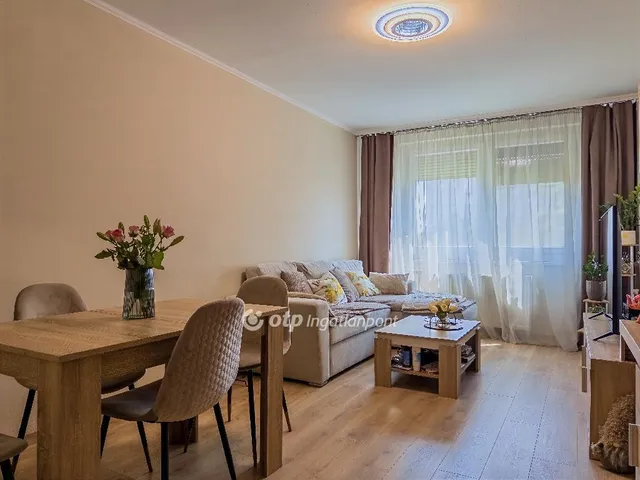 Eladó lakás Budapest III. kerület 69 nm