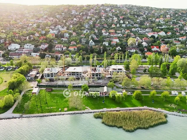 Eladó lakás Balatonalmádi 71 nm