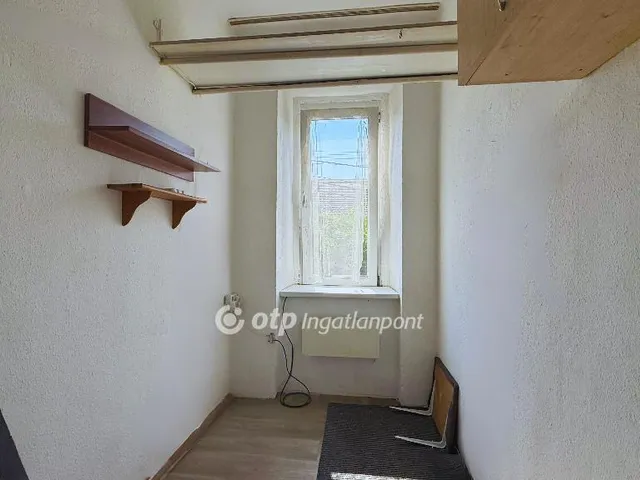 Eladó lakás Budapest XX. kerület, Erzsébetfalva 7 nm