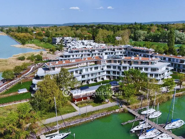 Eladó lakás Balatonszemes 53 nm