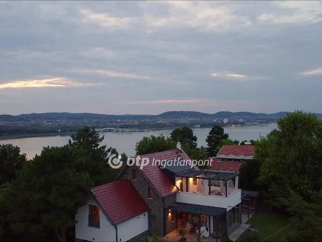 Eladó üdülő és hétvégi ház Tihany 218 nm