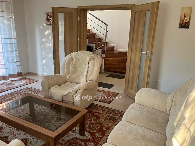 Kiadó lakás Nyíregyháza, Belváros 164 nm