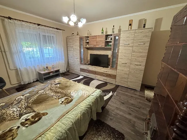 Eladó ház Besenyőd 69 nm