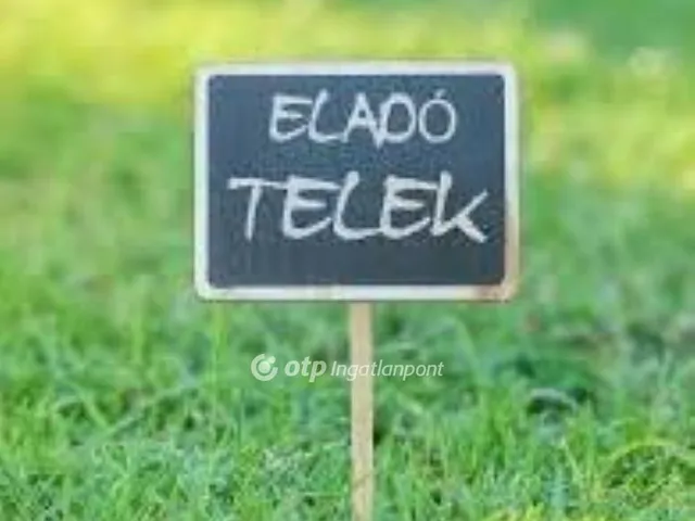 Eladó telek Érpatak, községközpont közeli 1825 nm