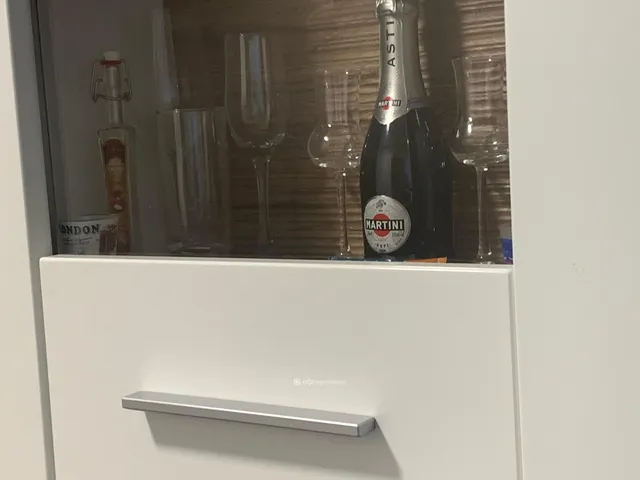 Eladó kereskedelmi és ipari ingatlan Nyíregyháza 30 nm