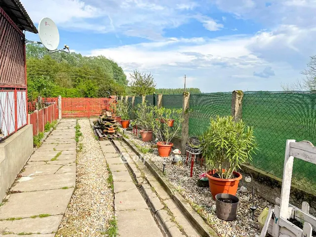 Eladó ház Mérk 90 nm