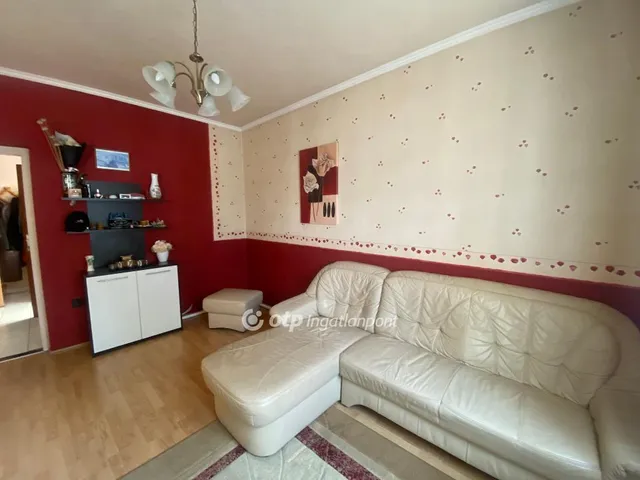 Eladó ház Nyíregyháza, Rozsrétszőlő 130 nm