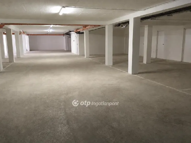 Eladó garázs Nyíregyháza 16 nm