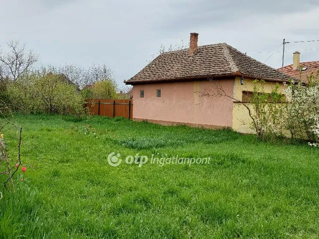Eladó ház Kisújszállás 58 nm