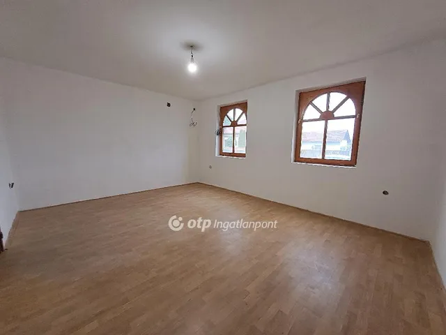 Eladó ház Kisújszállás 113 nm