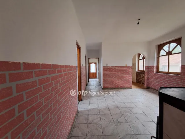 Eladó ház Kisújszállás 113 nm