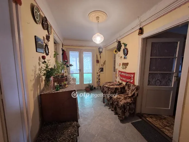 Eladó ház Kisújszállás 69 nm