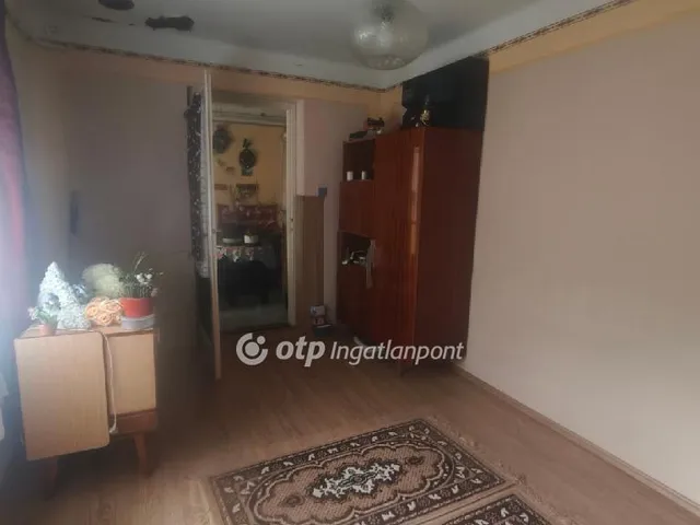 Eladó ház Kisújszállás 69 nm