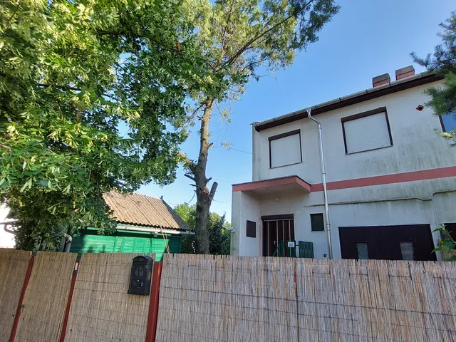 Eladó ház Kisújszállás 157 nm