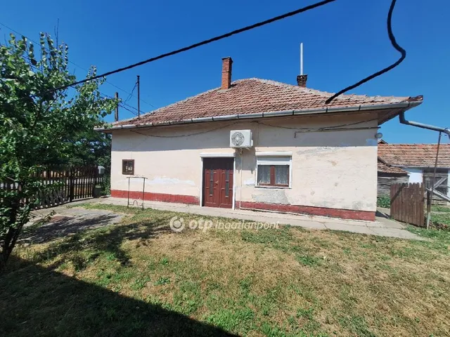 Eladó ház Füzesgyarmat 69 nm